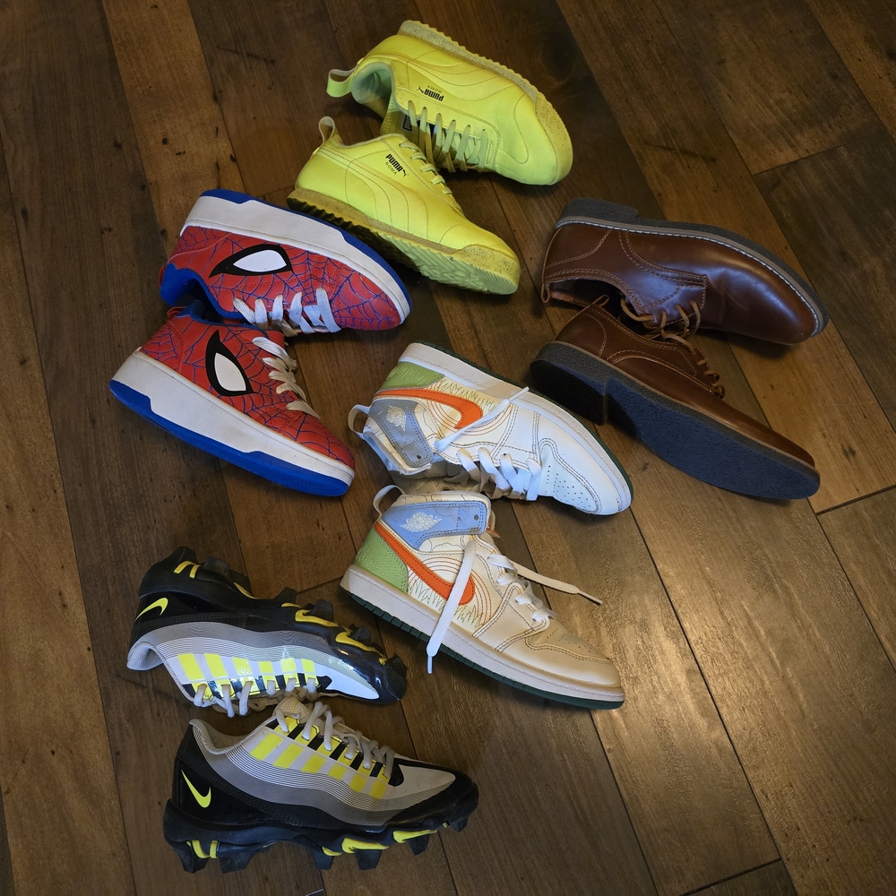 Nike Puma Heely and Casual Shoe Sz 2